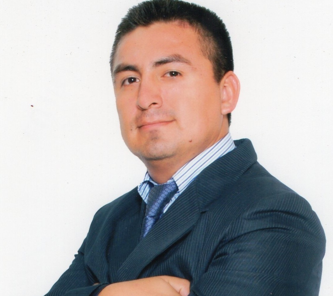 Instructor Juan Alfonzo